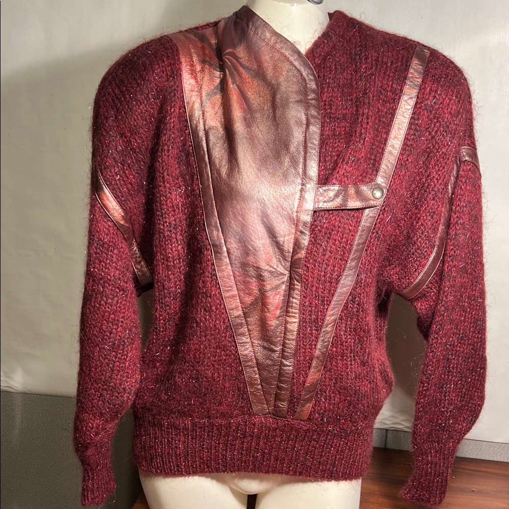 DINO VALIANO. Burgundy metallic,wool mohair 80s,real leather trim,Italian design